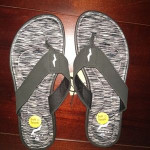 Norty flip flop sandals